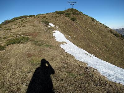 La Foceicha-Las Navariegas-La Piedra-El Cuernu l´Aguil-Cuevas