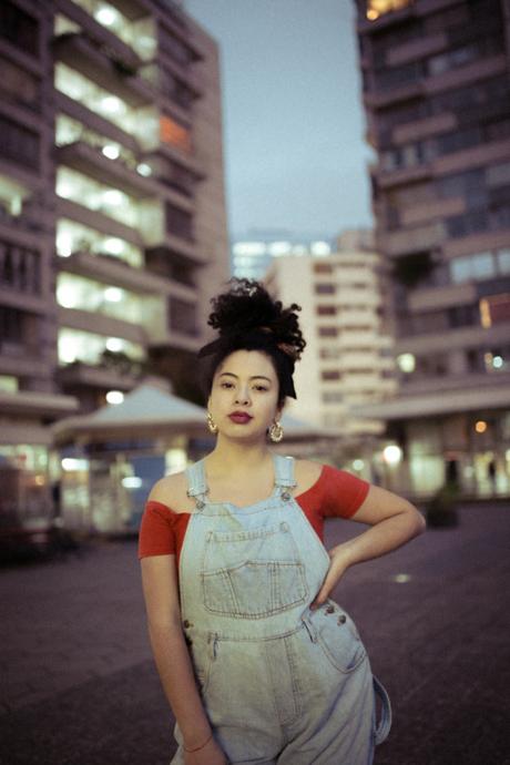 Ania Ivania estrena su single ‘Olas’ y habla sobre la escena musical actual