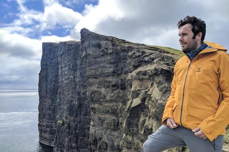 ▷ Cómo elegir una chaqueta impermeable: una guía de compra how-to-choose-a-waterproof-jacket-Haglofs-shell-1024x683 ▷ Cómo elegir una chaqueta impermeable: una guía de compra