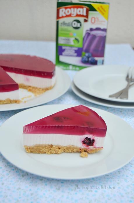 Tarta fría de yogur, mora y gelatina de arándanos con Degustabox