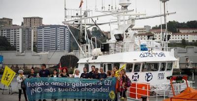 “Sea Watch 3” y otras ONGs defienden la vida de los migrantes, lo que Matteo Salvini y otros se niegan a proteger.
