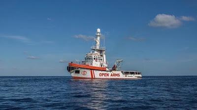 “Sea Watch 3” y otras ONGs defienden la vida de los migrantes, lo que Matteo Salvini y otros se niegan a proteger.