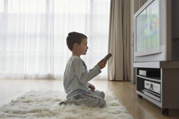 Violencia en la televisión y sus efectos emocionales en los niños
