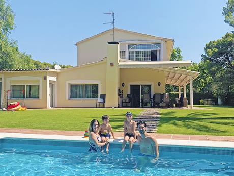 Villas de lujo para compartir con amigos y familia en Sitges Villas de lujo para compartir con amigos y familia en Sitges