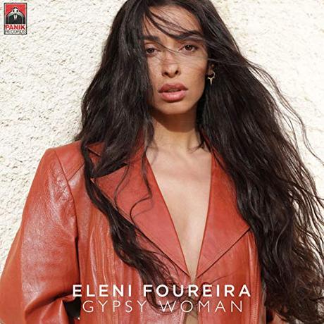 Eleni Foureira actuó con ‘El ritmo psicodélico’ en los MAD VMA 2019 Gypsy Woman