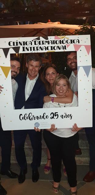 CELEBRACION DEL 25 ANIVERSARIO DE CLINICA DERMATOLOGICA INTERNACIONAL