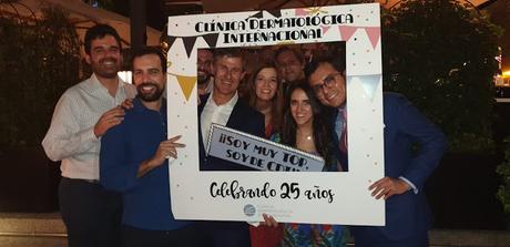 CELEBRACION DEL 25 ANIVERSARIO DE CLINICA DERMATOLOGICA INTERNACIONAL