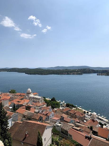 CROACIA | Krka, Síbenik, isla de Brac y Trogir - Marilyn's Closet CROACIA | Krka, Síbenik, isla de Brac y Trogir - Marilyn's Closet