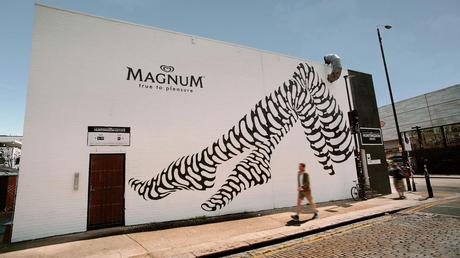 Magnum vuelve a sorprender con una bonita campaña ilustrada Magnum vuelve a sorprender con una bonita campaña ilustrada