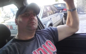 Filmó a un degenerado que se masturbó frente a ella y subió el video a redes