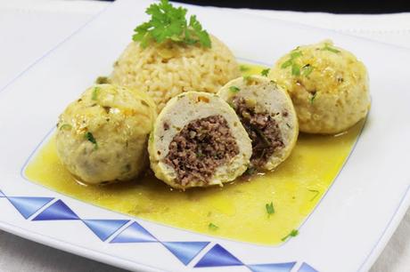 Albondigones a las 3 carnes olla GM Albondigones a las 3 carnes olla GM
