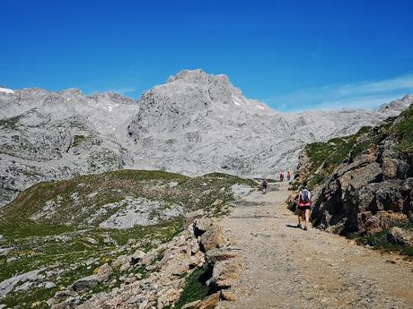 TESORERO Y SENDA DEL HACHERO