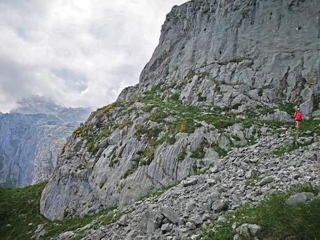TESORERO Y SENDA DEL HACHERO