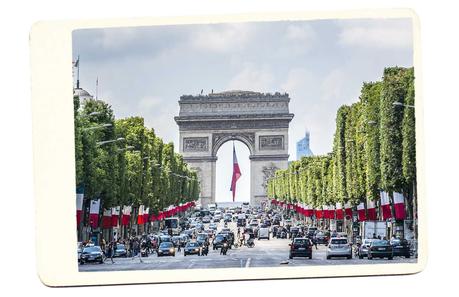 ▷ Cómo celebrar el día de la Bastilla en Francia champs-elysees ▷ Cómo celebrar el día de la Bastilla en Francia