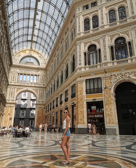 Nápoles en dos días. Primer día. Nápoles en dos días. Primer día.