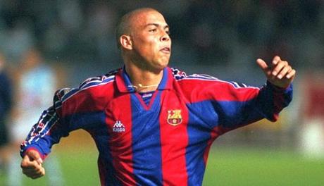 Barcelona fichajes de la historia Resultado de imagen para ronaldo el fenomeno barcelona