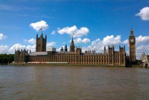 que-visitar-en-londres-parlamento