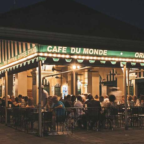 New-Orleans-Local-Foods_Cafe-Du-Monde ▷ 10 alimentos locales para probar en Nueva Orleans