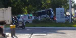 Piden aumentos pero los colectivos están inmundos y rotos