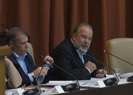 Informan a los diputados organismos claves para la economía de Cuba