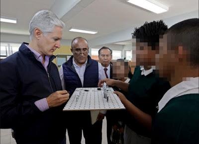 BENEFICIA ALFREDO DEL MAZO A PLANTEL EDUCATIVO EN CHIAUTLA CON REHABILITACIÓN Y EQUIPAMIENTO