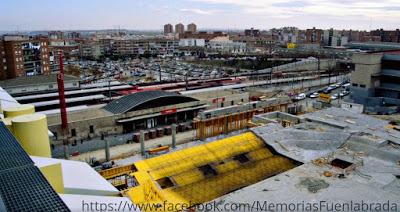 Construcción de la Plaza de la Constitución a finales de los 90