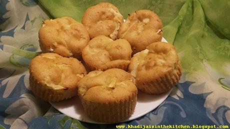 PETITS GÂTEAUX AUX POMMES / APPLE MUFFINS / MAGDALENAS DE MANZANA / مافن التفاح PETITS GÂTEAUX AUX POMMES / APPLE MUFFINS / MAGDALENAS DE MANZANA / مافن التفاح