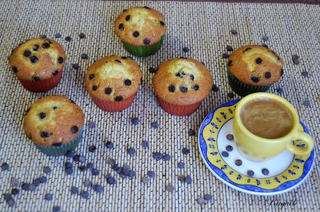 Magdalenas de pueblo con pepitas de chocolate