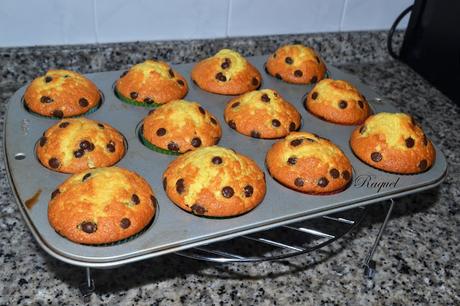 Magdalenas de pueblo con pepitas de chocolate