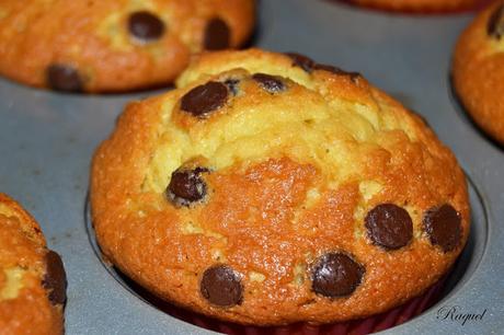Magdalenas de pueblo con pepitas de chocolate