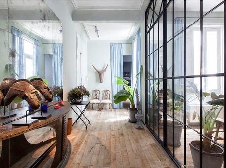 decoralinks | casa con mas cristal que paredes en la entrada