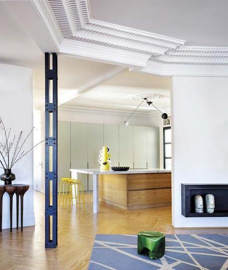 decoralinks | azul y verde combinados en salón semiabierto a cocina