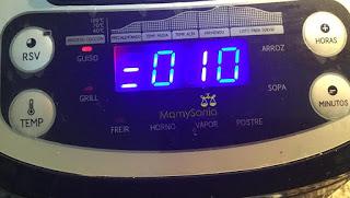 FIDEOS CON CABALLA DE LATA EN OLLA NEWCHEF TASTY