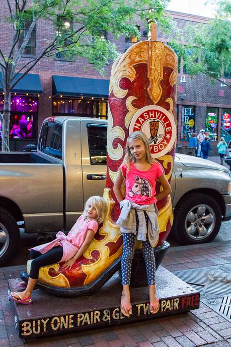 IMG_6366 ▷ Comente 15 cosas increíbles para hacer en Nashville con niños (¡a los adultos también les encantan!) Visitando Nashville con niños pequeños: cosas importantes que hacer en la ciudad de la música - Viajes con Tykes