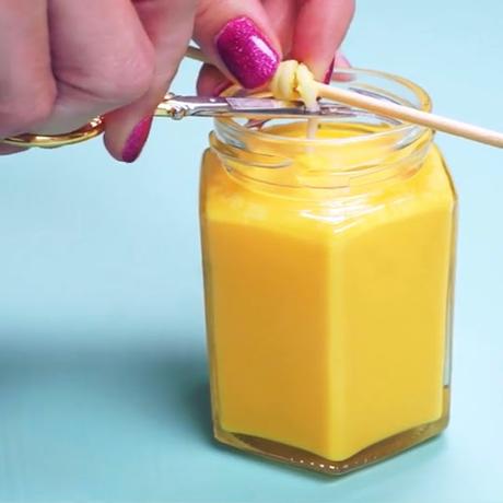 DIY: Velas con forma de Piña DIY: Velas con forma de Piña