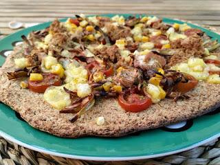 Pizza con masa de brócoli - Sin leche, sin huevo, sin gluten Pizza con masa de brócoli - Sin leche, sin huevo, sin gluten