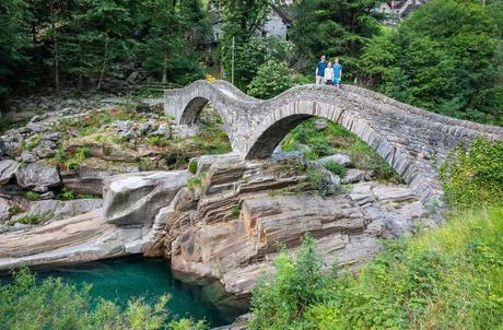 How-to-Visit-Ponte-dei-Salti.jpg.optimal ▷ Cómo visitar Ponte dei Salti, Valle Verzasca, Suiza