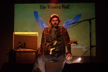 Wooden Wolf en la Sala X