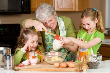 Padres y abuelos en tareas compartidas: consejos y tips