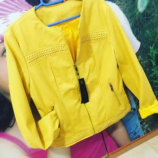 CHAQUETA-CUERO-KIMBERLI-amarillo-elegrina