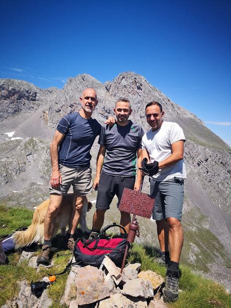 Canalón Oscuro, Palazana, Prau Albo y Fariñentu