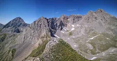 Canalón Oscuro, Palazana, Prau Albo y Fariñentu Canalón Oscuro, Palazana, Prau Albo y Fariñentu