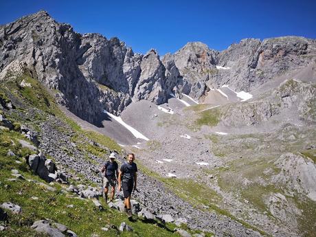 Canalón Oscuro, Palazana, Prau Albo y Fariñentu Canalón Oscuro, Palazana, Prau Albo y Fariñentu