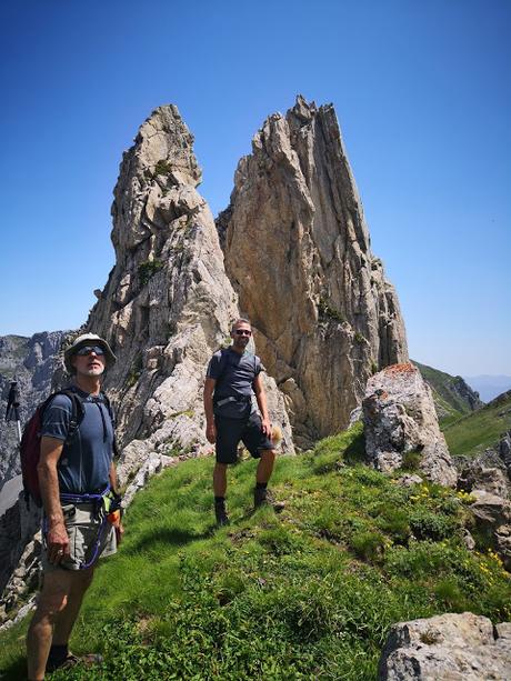 Canalón Oscuro, Palazana, Prau Albo y Fariñentu Canalón Oscuro, Palazana, Prau Albo y Fariñentu