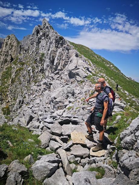 Canalón Oscuro, Palazana, Prau Albo y Fariñentu Canalón Oscuro, Palazana, Prau Albo y Fariñentu