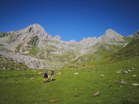 Canalón Oscuro, Palazana, Prau Albo y Fariñentu Canalón Oscuro, Palazana, Prau Albo y Fariñentu