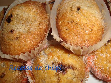 MAGDALENAS RELLENAS DE CHOCOLATE