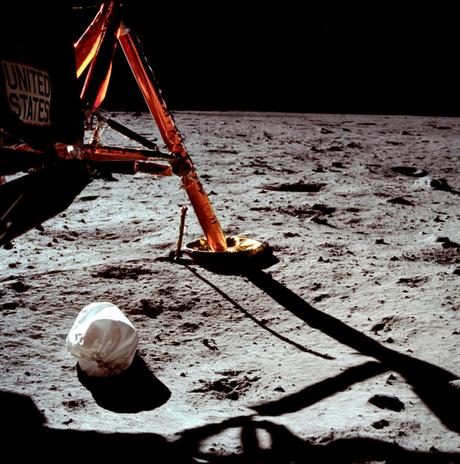 El primer Objeto sobre la Superficie Lunar