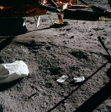 El primer Objeto sobre la Superficie Lunar