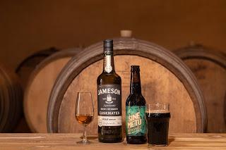 JAMESON Y LA QUINCE PRESENTAN SINE METU, UNA CERVEZA ARTESANAL QUE TIENE MADERA DE WHISKY.